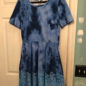 Amelia LuLaRoe